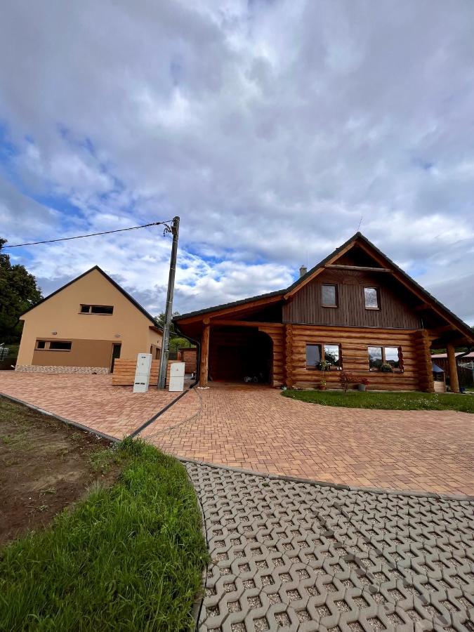 Appartamento U Srubu Moravany  Esterno foto